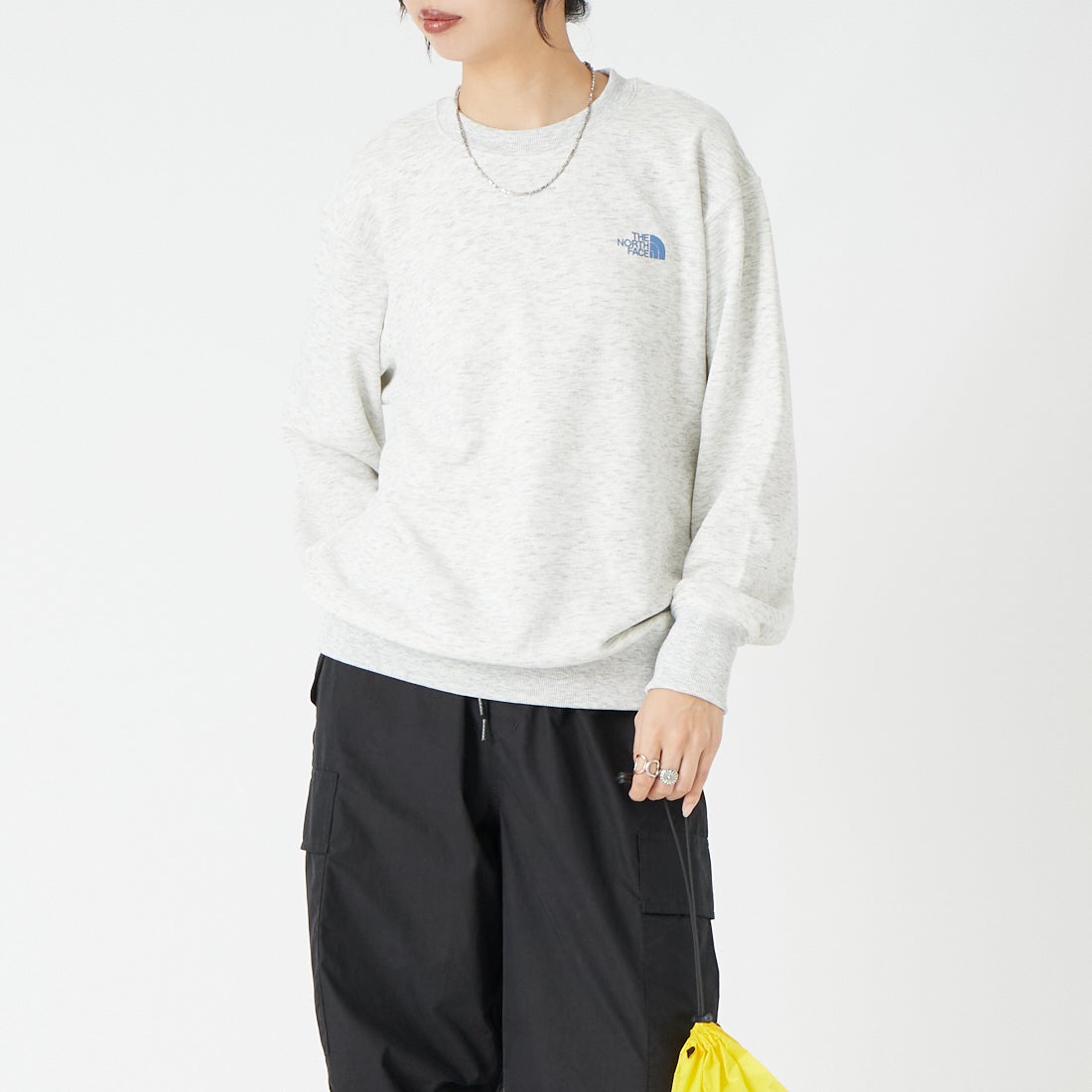 THE NORTH FACE [ザ ノースフェイス] 66グラフィックスウェットクルー [NT62685] WX &&モデル身長：162cm 着用サイズ：S&&