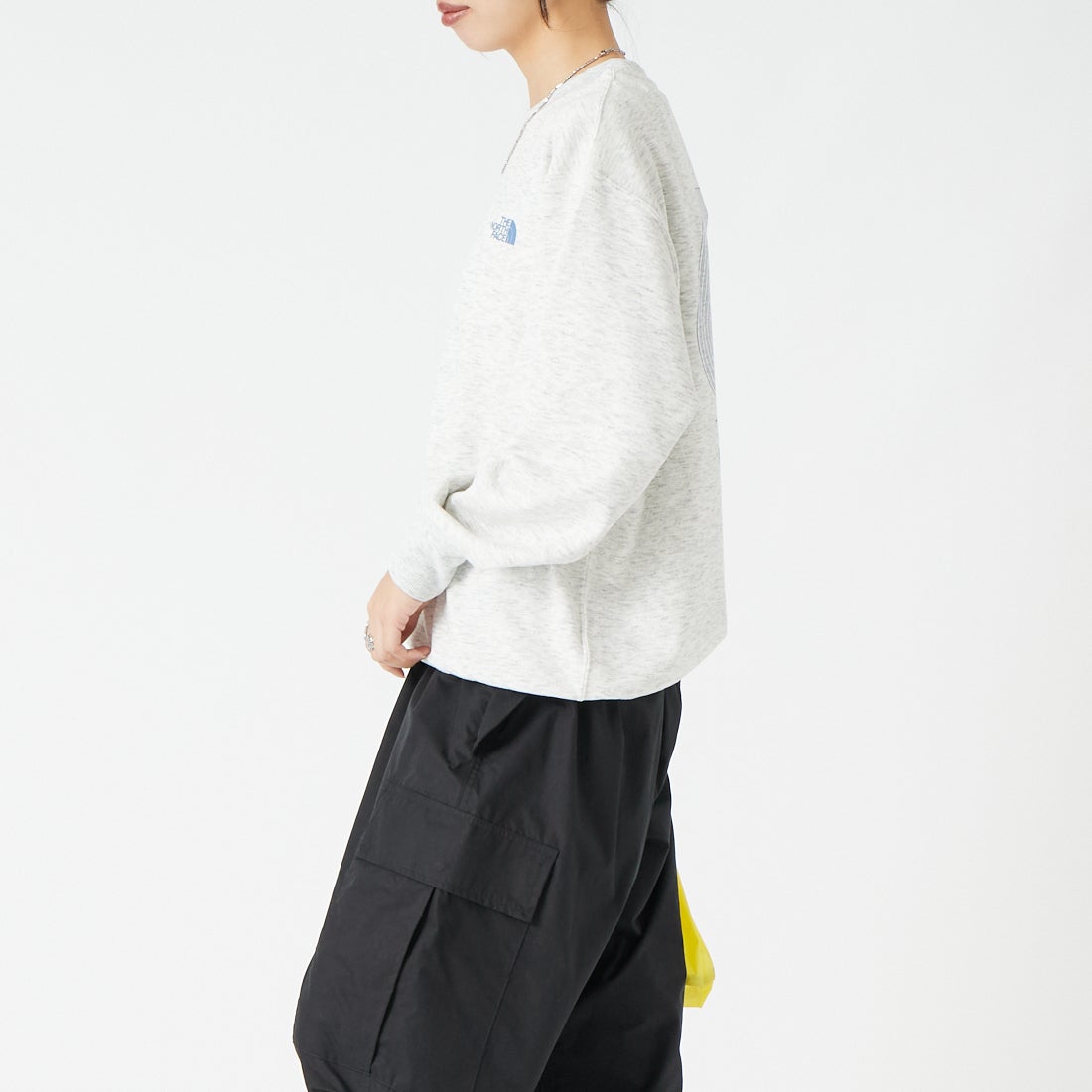 THE NORTH FACE [ザ ノースフェイス] 66グラフィックスウェットクルー [NT62685] WX &&モデル身長：162cm 着用サイズ：S&&