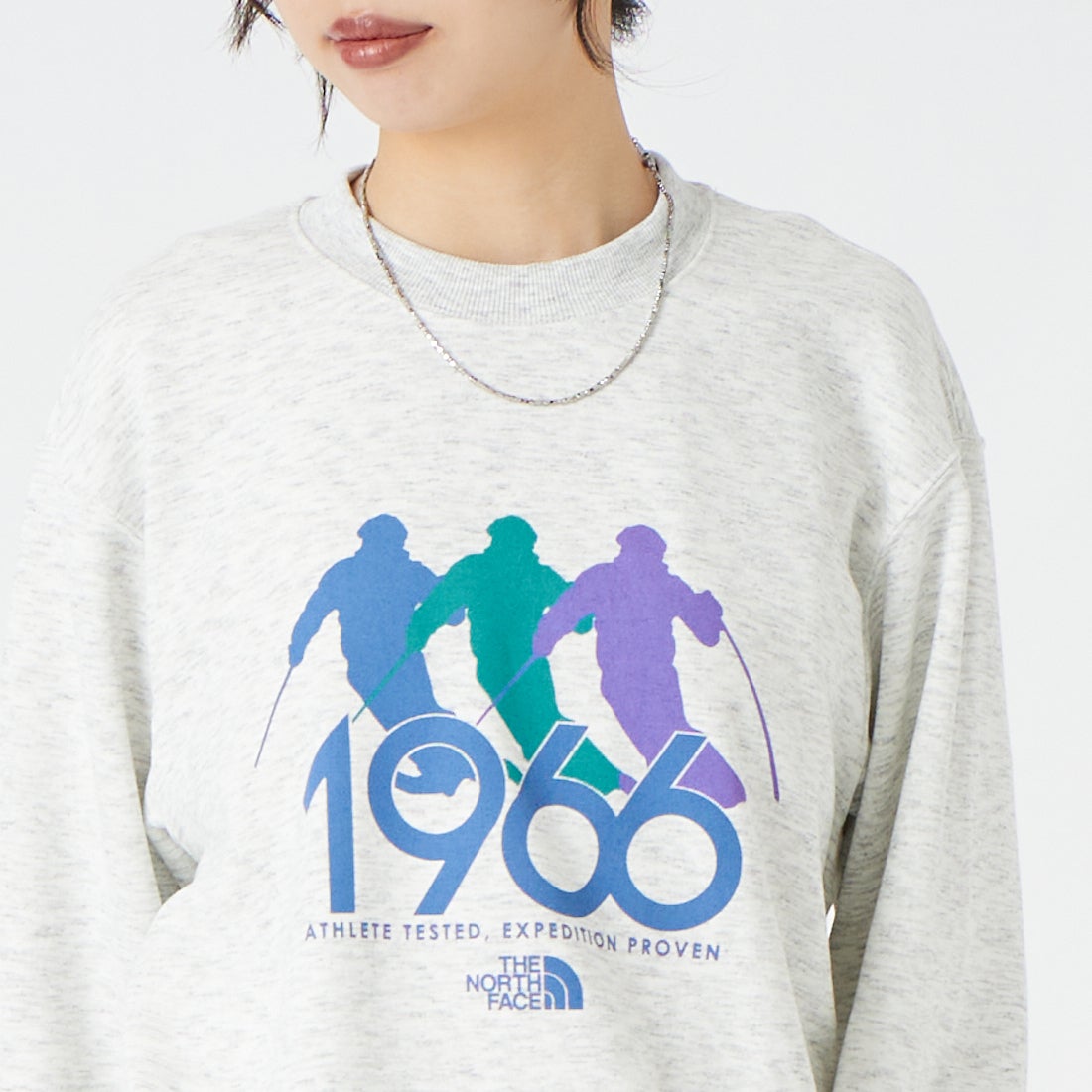 THE NORTH FACE [ザ ノースフェイス] スキーグラフィックスウェットクルー [NT62686] WX &&モデル身長：162cm 着用サイズ：S&&