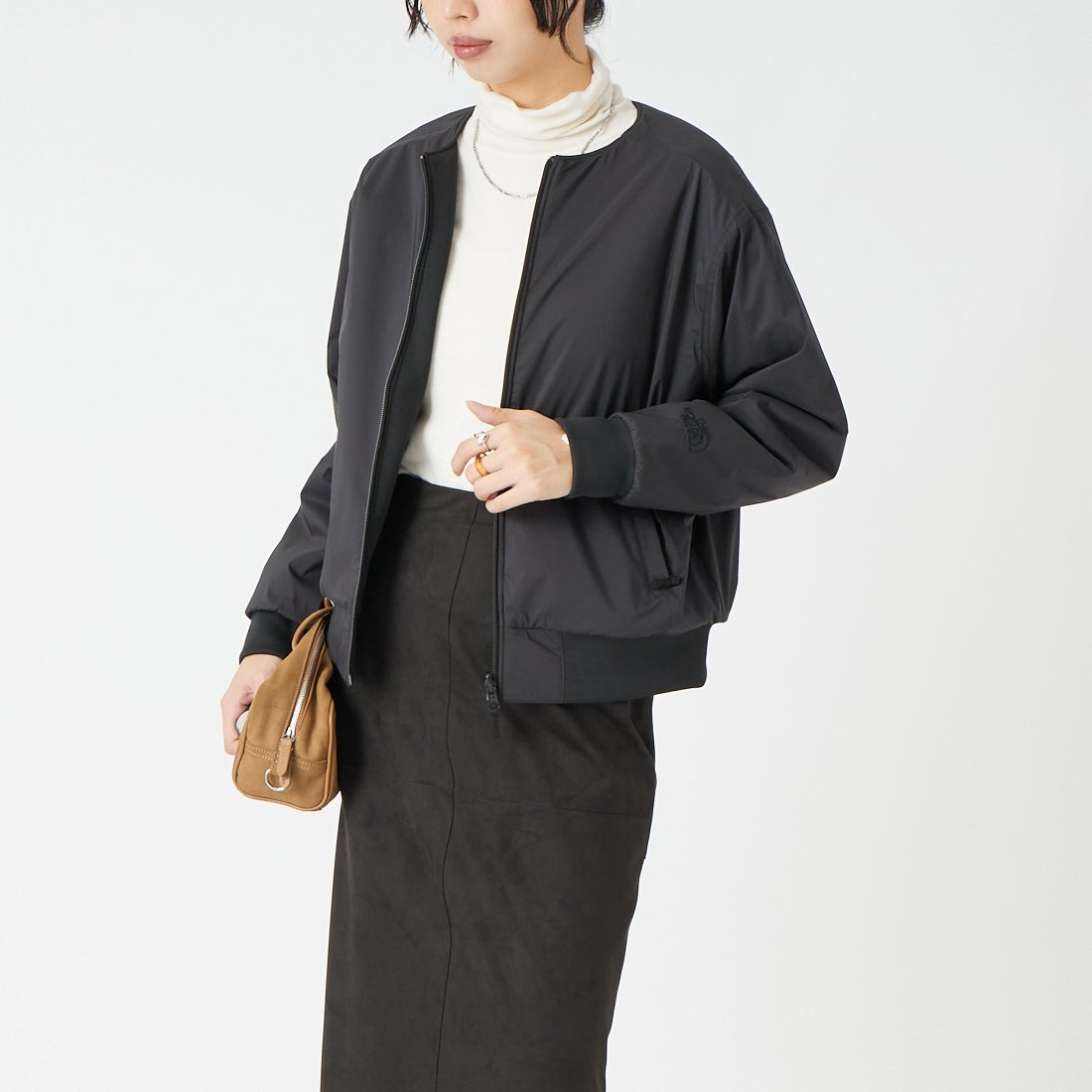 THE NORTH FACE [ザ ノースフェイス] リバーシブルテックエアー ラウンドネックジャケット [NTW62580] K &&モデル身長：162cm 着用サイズ：M&&