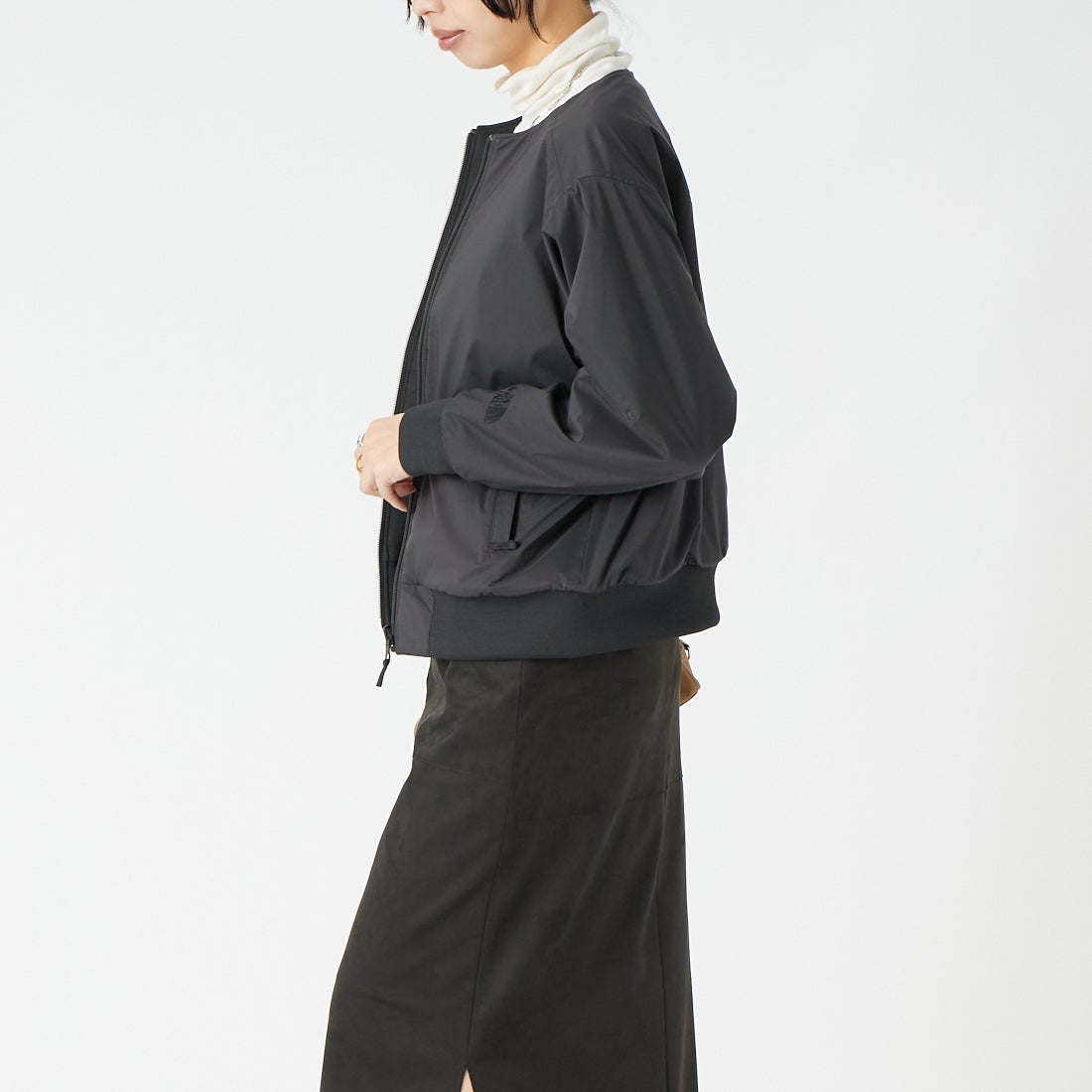 THE NORTH FACE [ザ ノースフェイス] リバーシブルテックエアー ラウンドネックジャケット [NTW62580] K &&モデル身長：162cm 着用サイズ：M&&