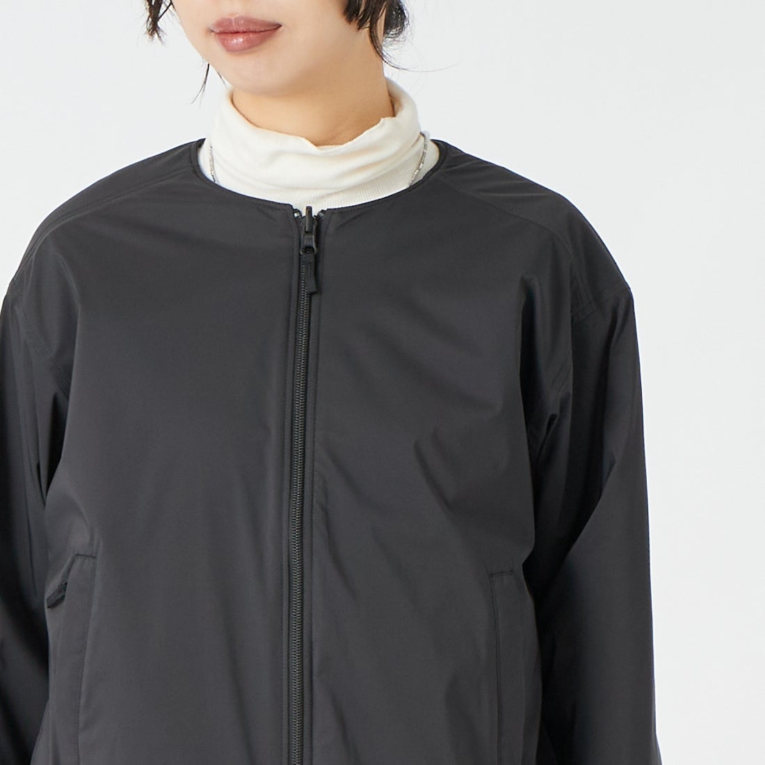 THE NORTH FACE [ザ ノースフェイス] リバーシブルテックエアー ラウンドネックジャケット [NTW62580] K &&モデル身長：162cm 着用サイズ：M&&