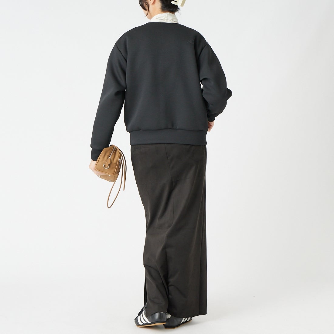 THE NORTH FACE [ザ ノースフェイス] リバーシブルテックエアー ラウンドネックジャケット [NTW62580] K &&モデル身長：162cm 着用サイズ：M&&