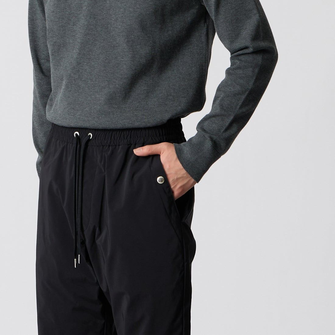 TATRAS [タトラス] MARIANO/マリアーノ パンツ [MCKA0601103588] BLACK &&モデル身長：177cm 着用サイズ：2&&