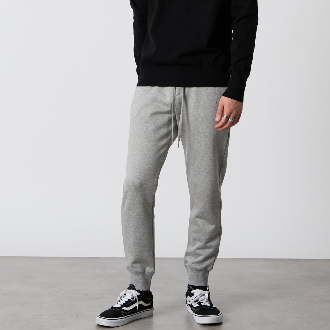 GRAY&&モデル身長：177cm 着用サイズ：1&&