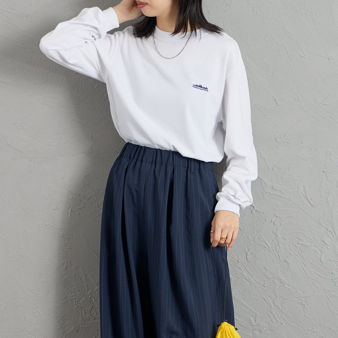 THOUSAND MILE [サウザンド マイル] ロングスリーブTシャツ [TM262TC00060] 01 WHITE &&モデル身長：162cm 着用サイズ：S&&