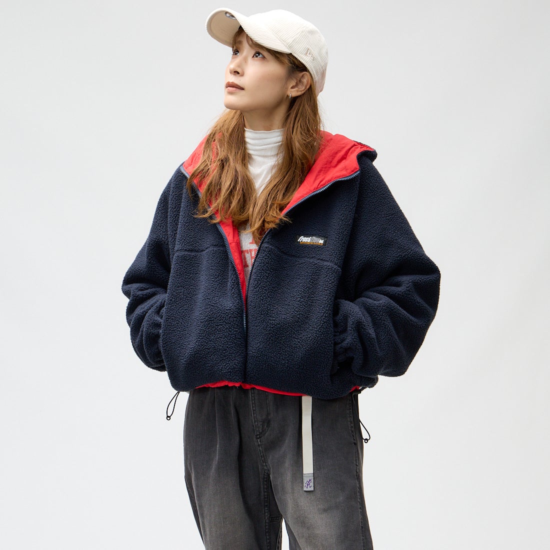 frostline [フロストライン] 別注 リバーシブルフードブルゾン [FL29-JK-IN6-JF] RED &&モデル身長：167cm 着用サイズ：M&&