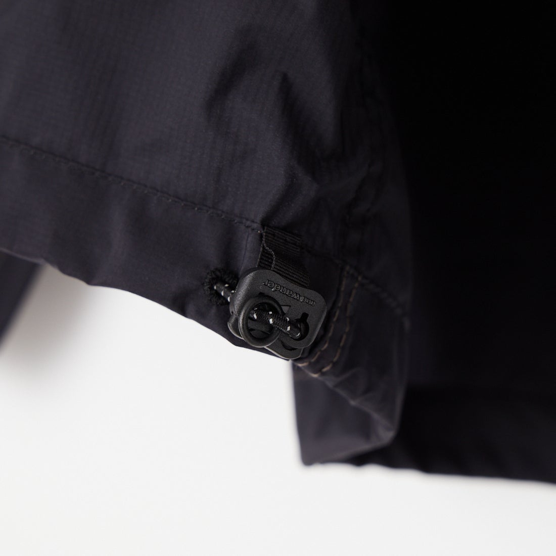 and wander [アンドワンダー] PERTEX ウィンドジャケット [5746921016] BLACK