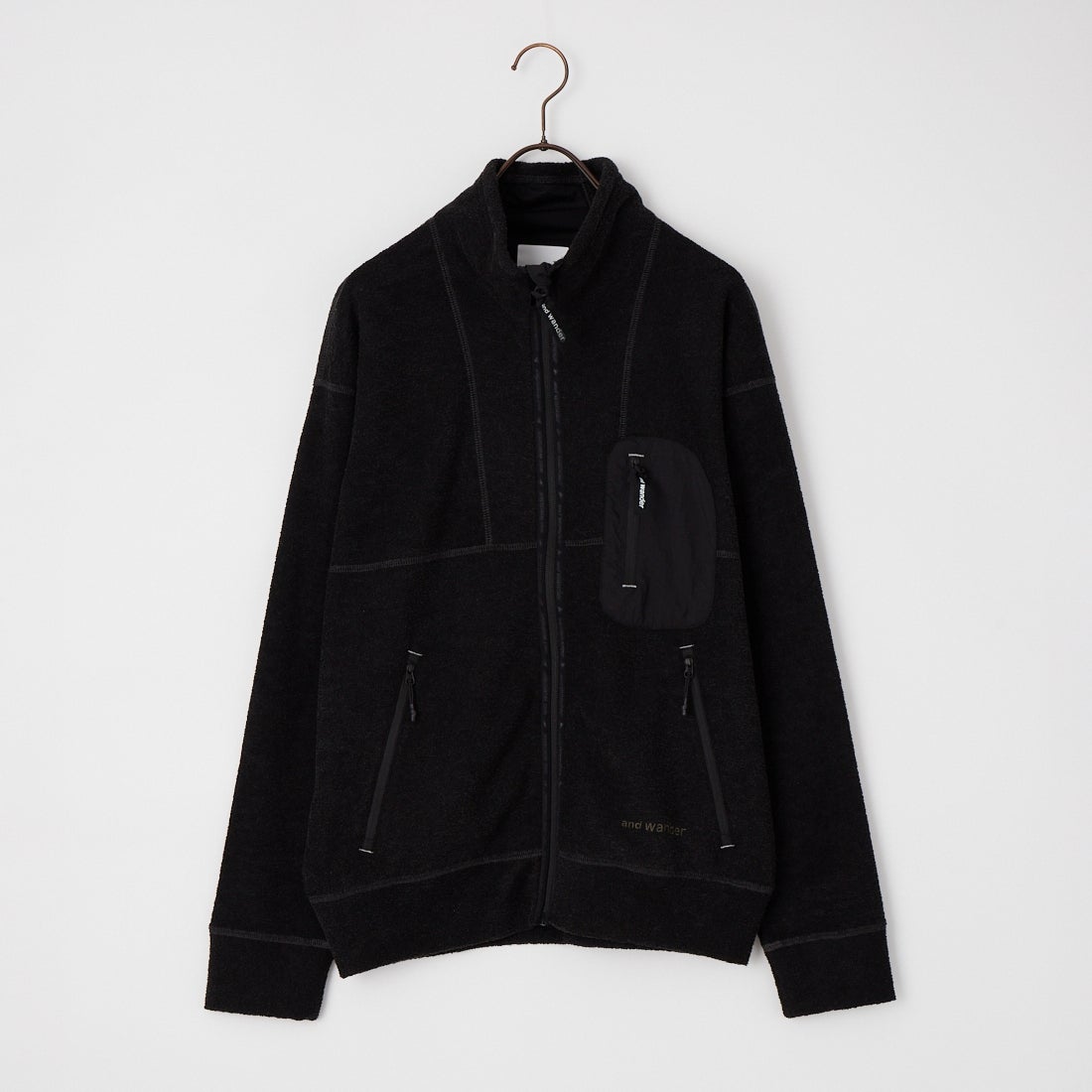 and wander [アンドワンダー] PEウォームパイル スタンドカラージップジャケット [5746284082] BLACK