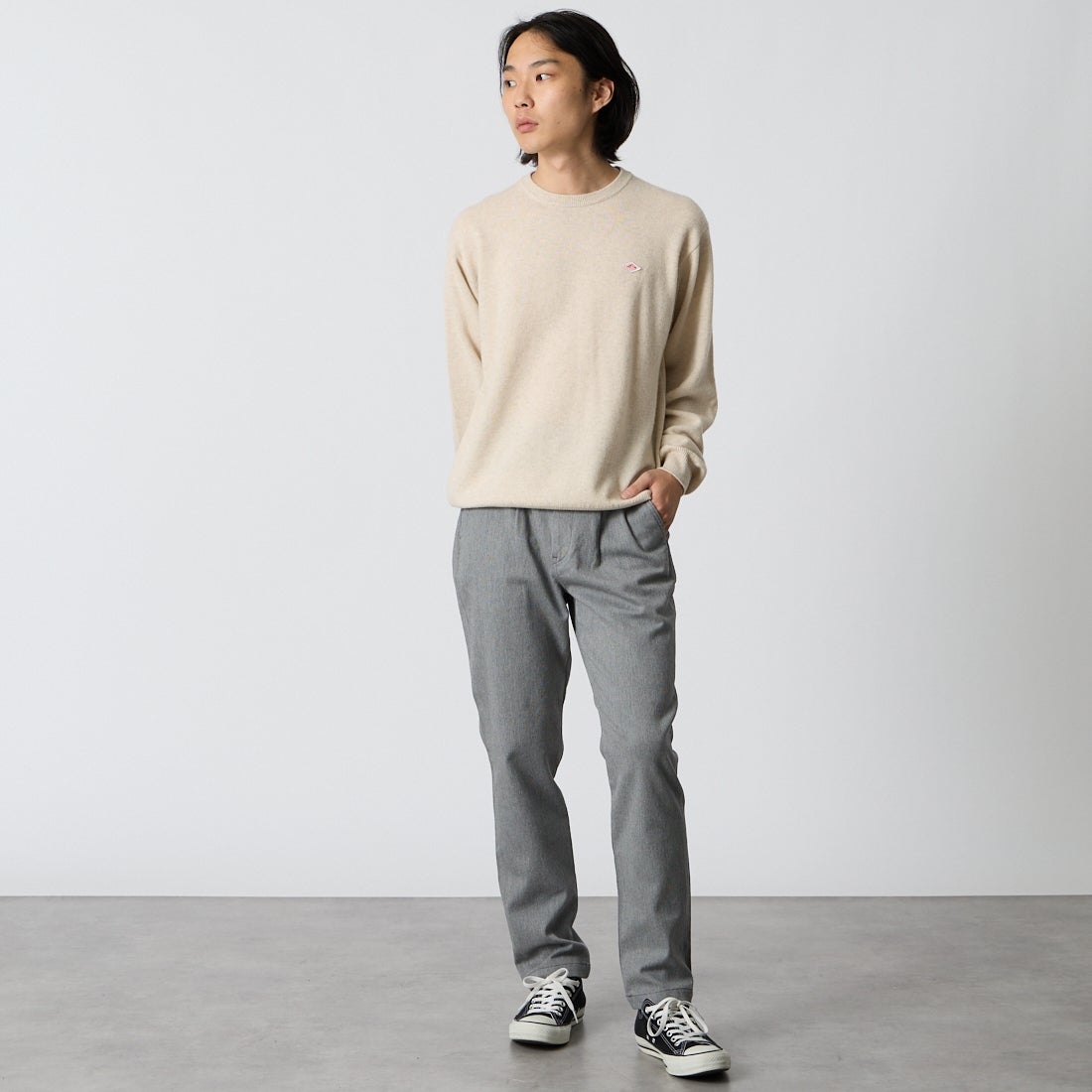 Jeans Factory Clothes [ジーンズファクトリークローズ] ソフトサーモコードストレッチ 1Pイージートラウザー [JFC-264-054] 64 GRY &&モデル身長：175cm 着用サイズ：M&&