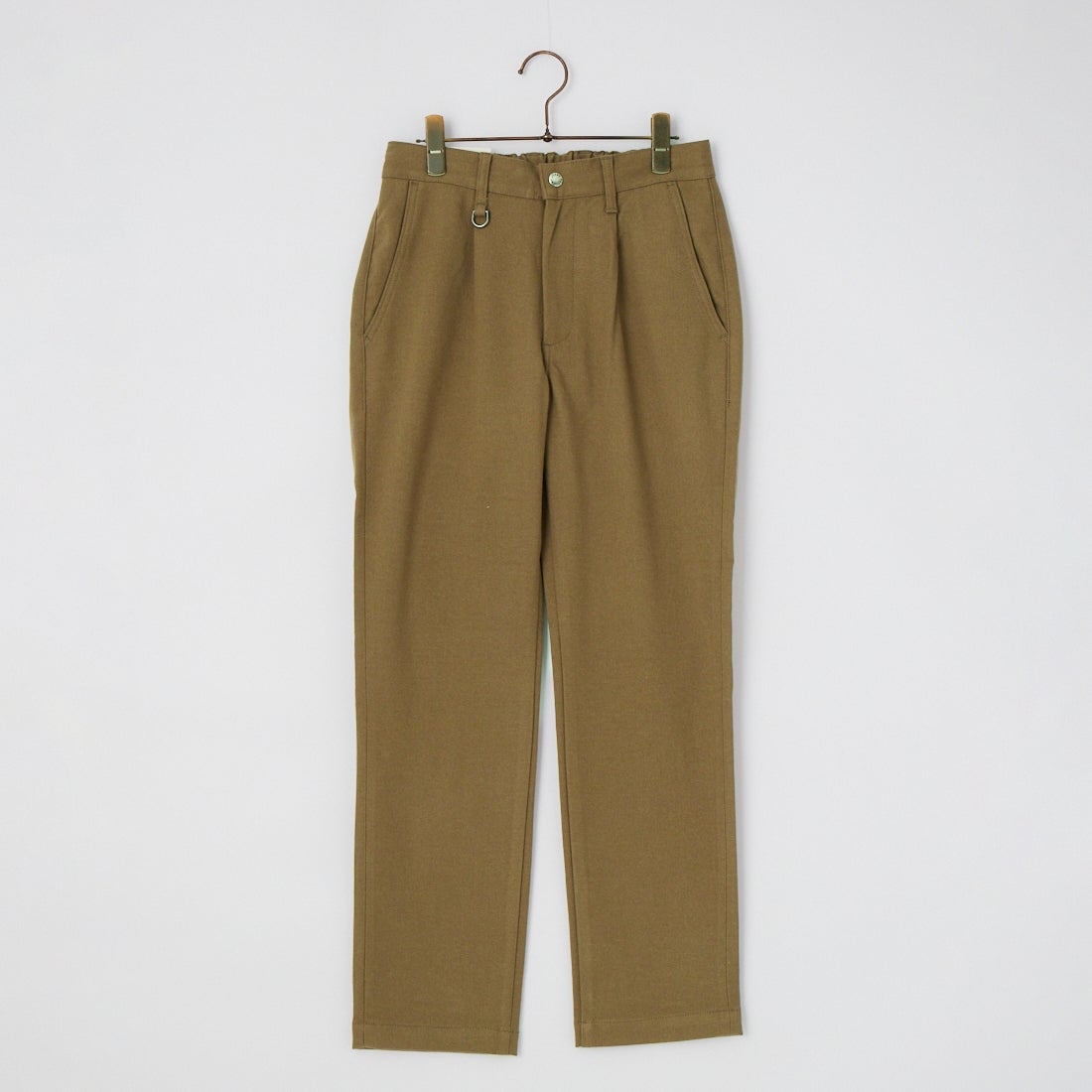67 BEIGE