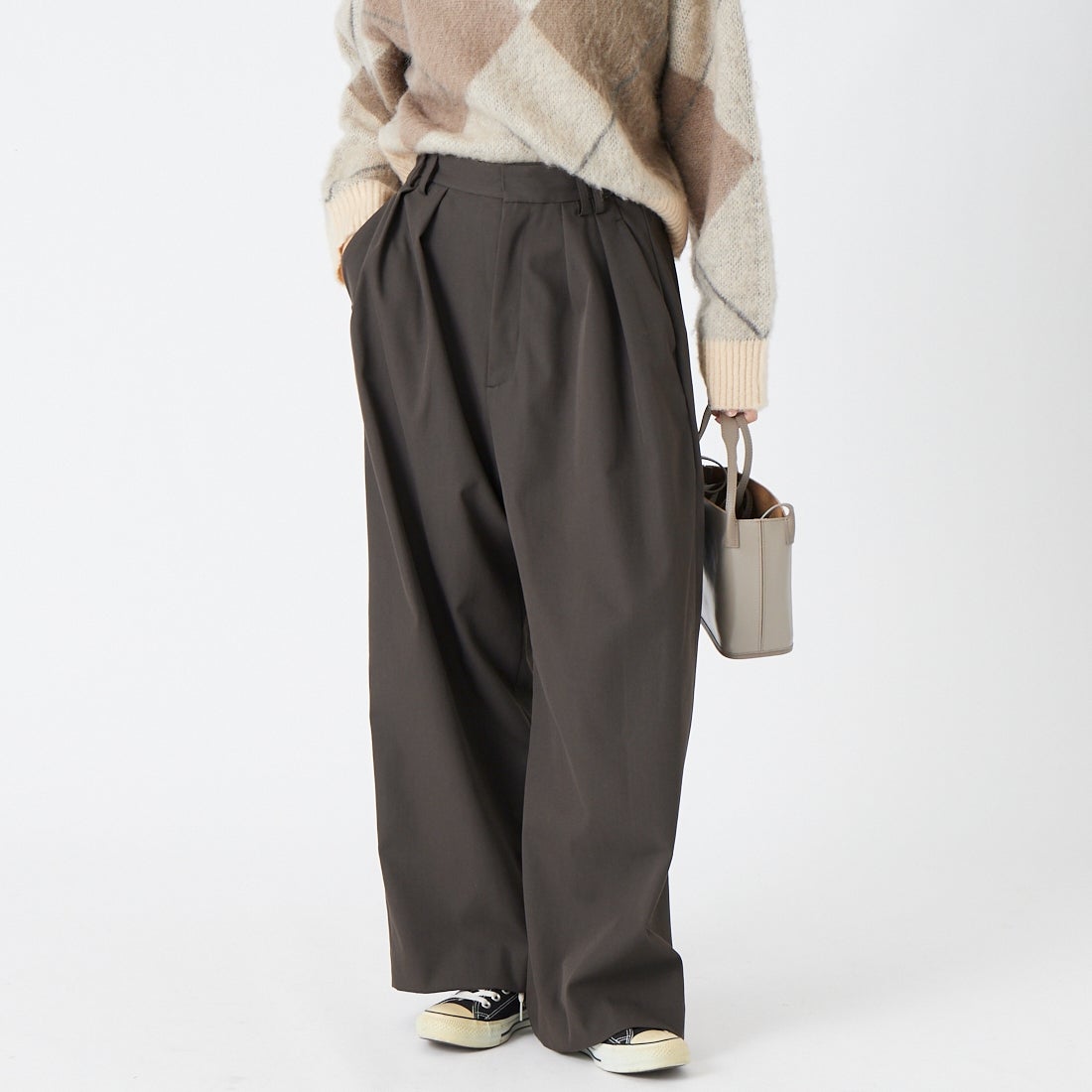 10 CHA&&モデル身長：162cm 着用サイズ：36&&