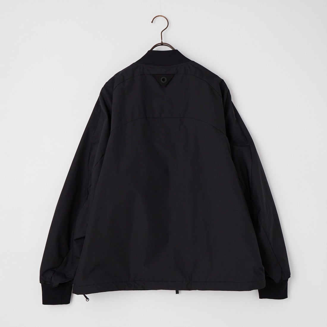 White Mountaineering [ホワイトマウンテニアリング] ウィンドストッパーラグランブルゾン [WM2673214] BLACK