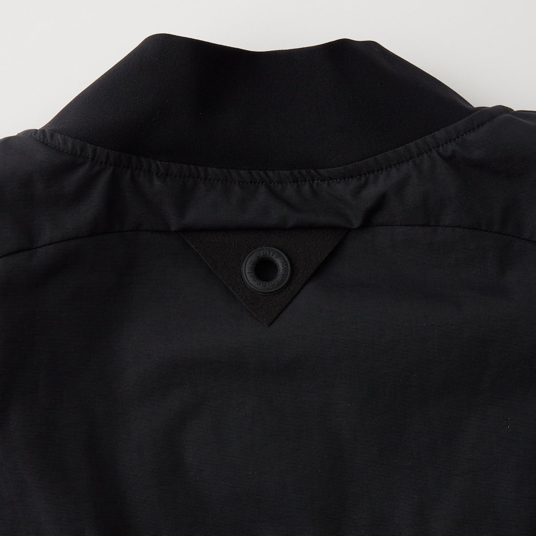 White Mountaineering [ホワイトマウンテニアリング] ウィンドストッパーラグランブルゾン [WM2673214] BLACK