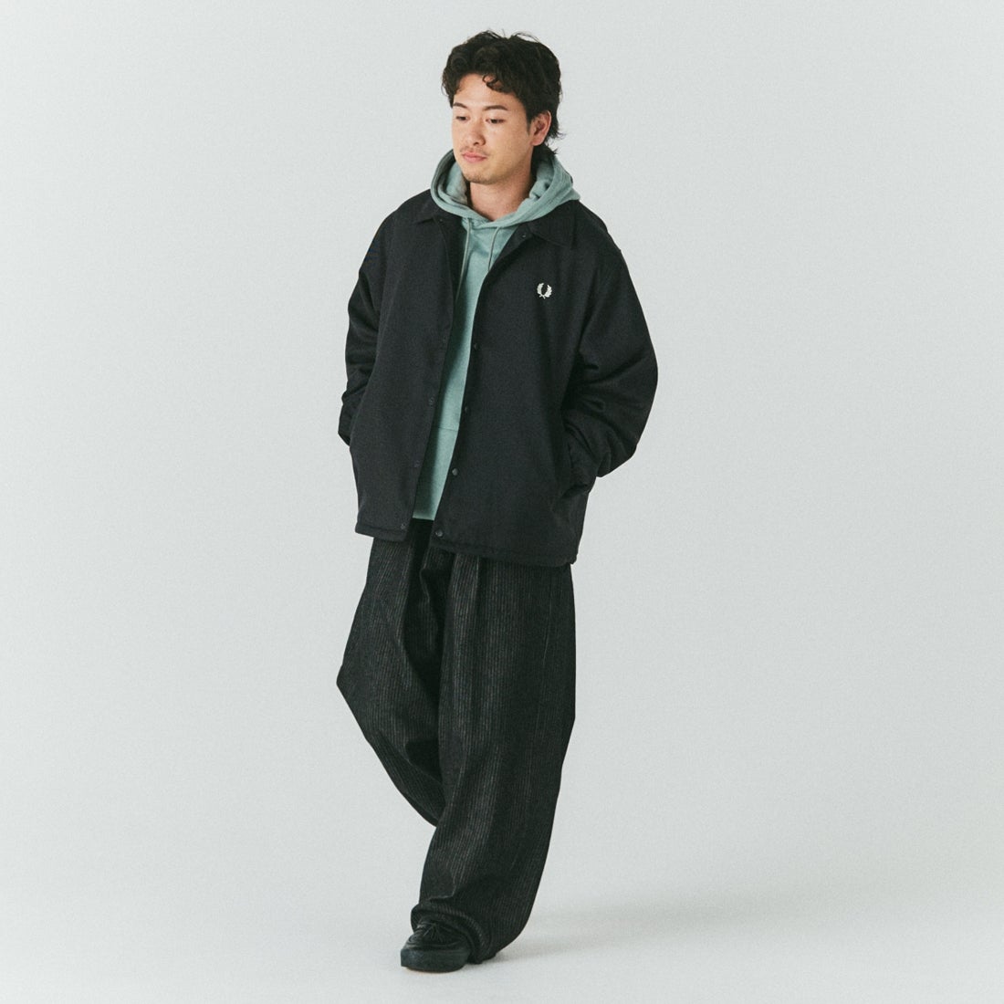 FRED PERRY [フレッドペリー] 別注 パデッドボタン 中綿ジャケット [FPM-26A-003JF] CHACOAL MA