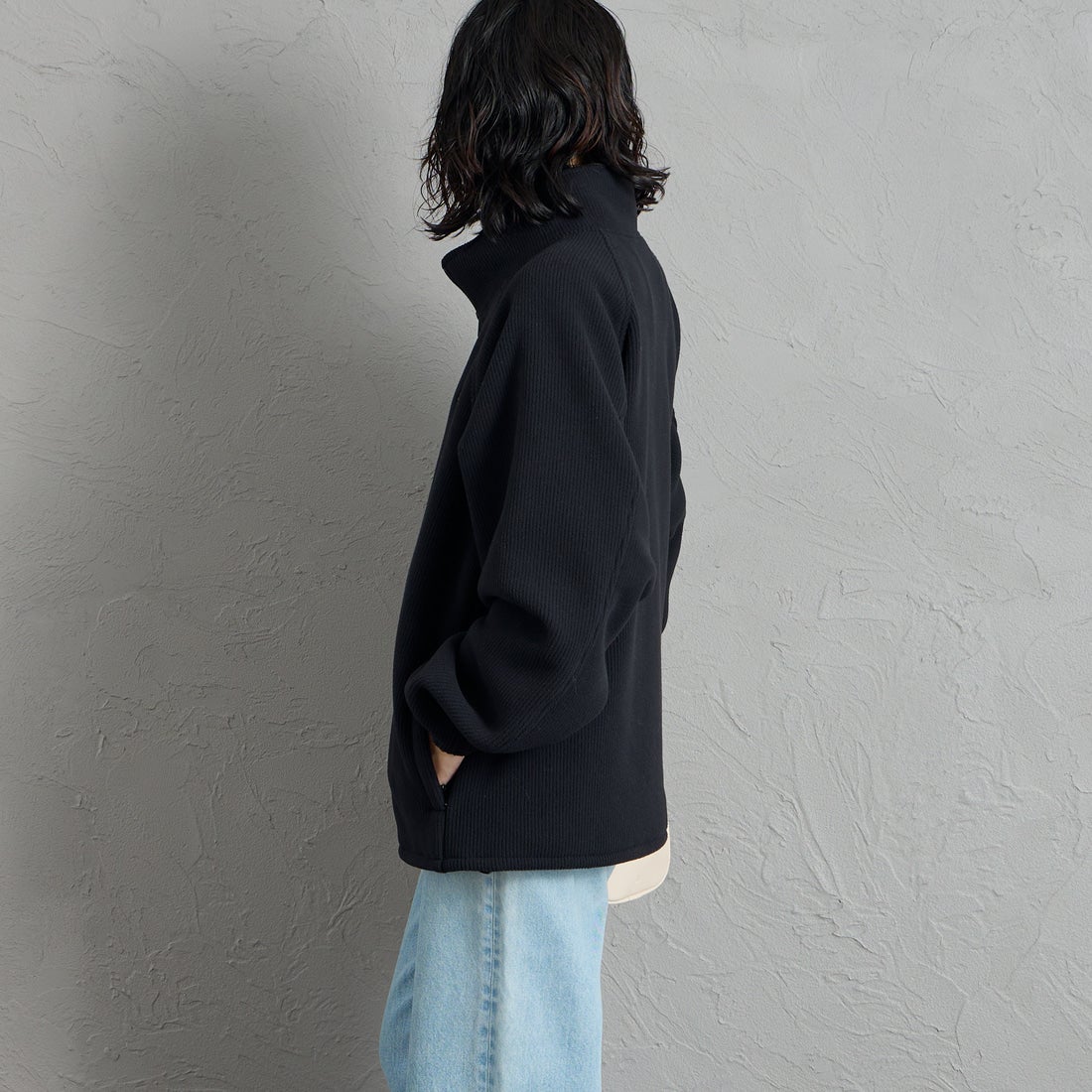 FRED PERRY [フレッドペリー] 別注 コード フリースジャケット [FPM-26A-005JF] BLACK/DARK &&モデル身長：160cm 着用サイズ：S&&