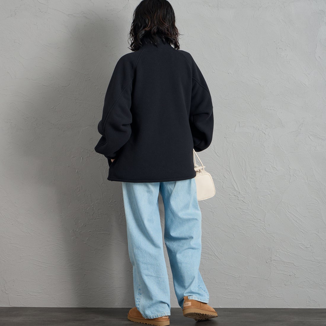 FRED PERRY [フレッドペリー] 別注 コード フリースジャケット [FPM-26A-005JF] BLACK/DARK &&モデル身長：160cm 着用サイズ：S&&