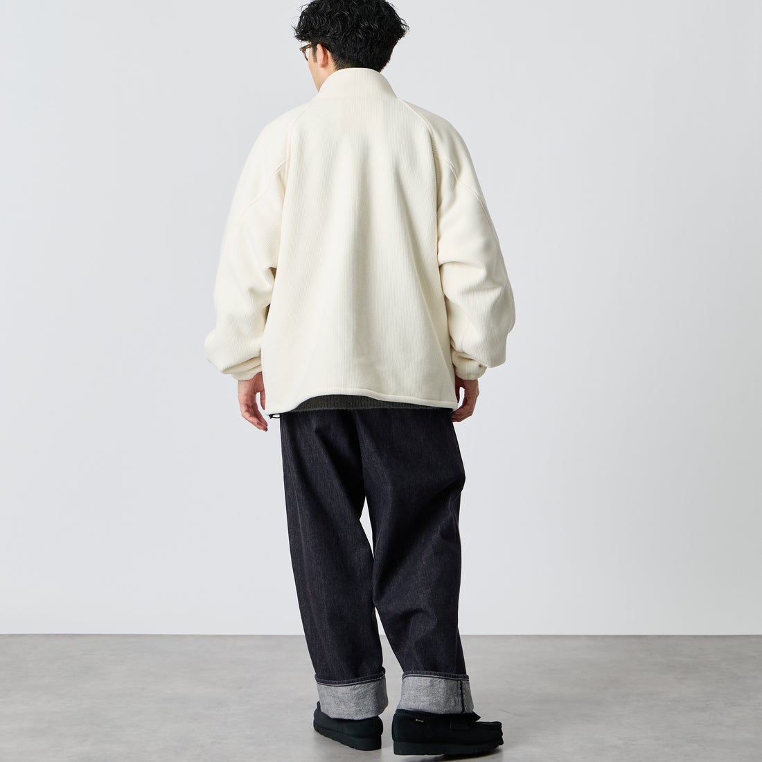 FRED PERRY [フレッドペリー] 別注 コード フリースジャケット [FPM-26A-005JF] ECRU/NIGHT &&モデル身長：168cm 着用サイズ：L&&