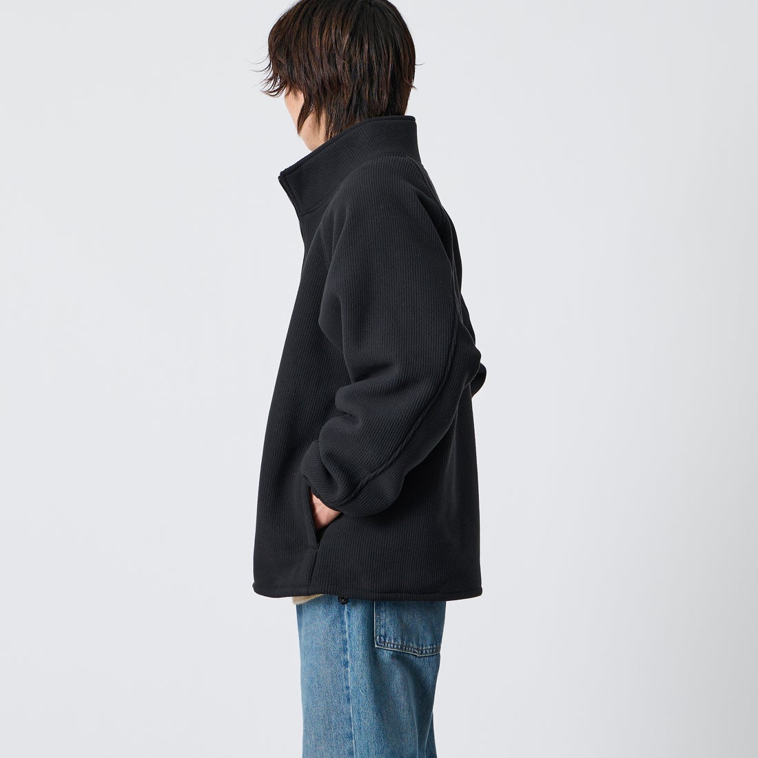 FRED PERRY [フレッドペリー] 別注 コード フリースジャケット [FPM-26A-005JF] BLACK/DARK &&モデル身長：177cm 着用サイズ：L&&