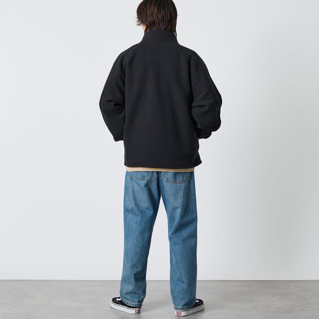 FRED PERRY [フレッドペリー] 別注 コード フリースジャケット [FPM-26A-005JF] BLACK/DARK &&モデル身長：177cm 着用サイズ：L&&