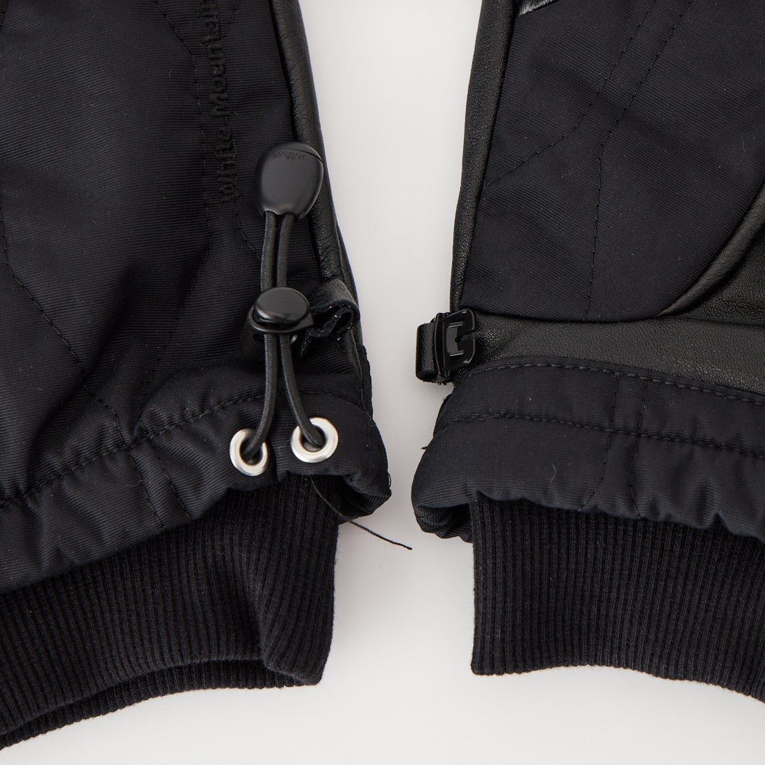 White Mountaineering [ホワイトマウンテニアリング] レザー&キルトナイロングローブ [WM2673803] BLACK