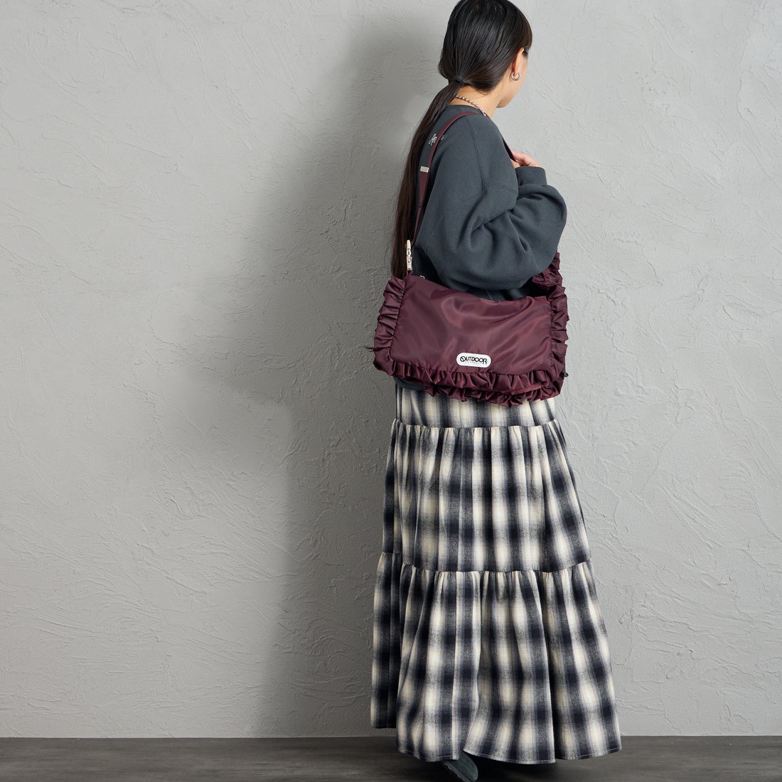 OUTDOOR PRODUCTS [アウトドアプロダクツ] ナイロンフリルショルダーバッグ [BR-OUT-26AW27] BURGUNDY