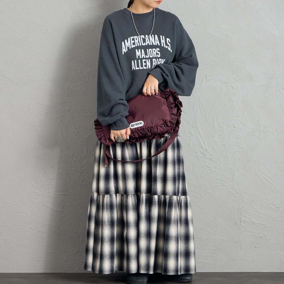OUTDOOR PRODUCTS [アウトドアプロダクツ] ナイロンフリルショルダーバッグ [BR-OUT-26AW27] BURGUNDY