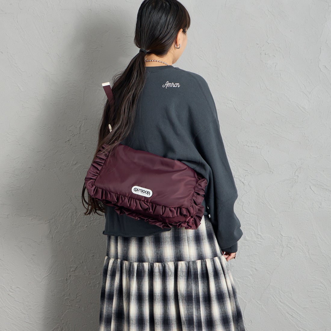 OUTDOOR PRODUCTS [アウトドアプロダクツ] ナイロンフリルショルダーバッグ [BR-OUT-26AW27] BURGUNDY