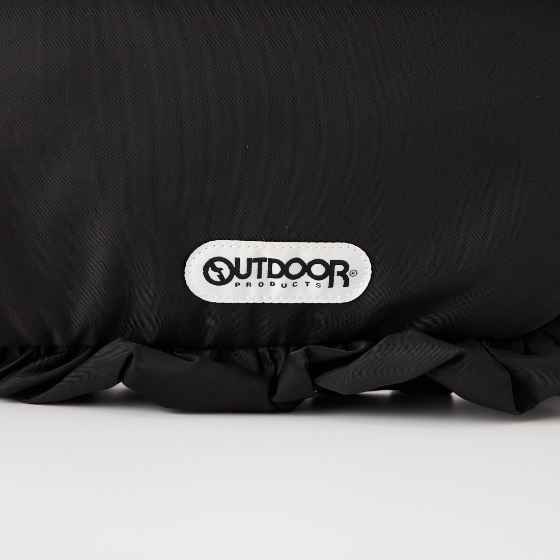OUTDOOR PRODUCTS [アウトドアプロダクツ] ナイロンフリルショルダーバッグ [BR-OUT-26AW27] BLACK