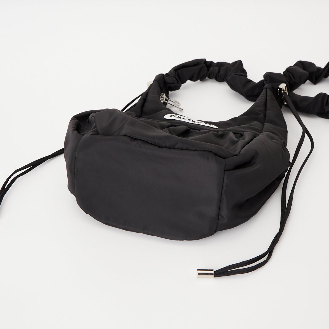 OUTDOOR PRODUCTS [アウトドアプロダクツ] エッグショルダーバッグ [BR-OUT-26AW13] BLACK