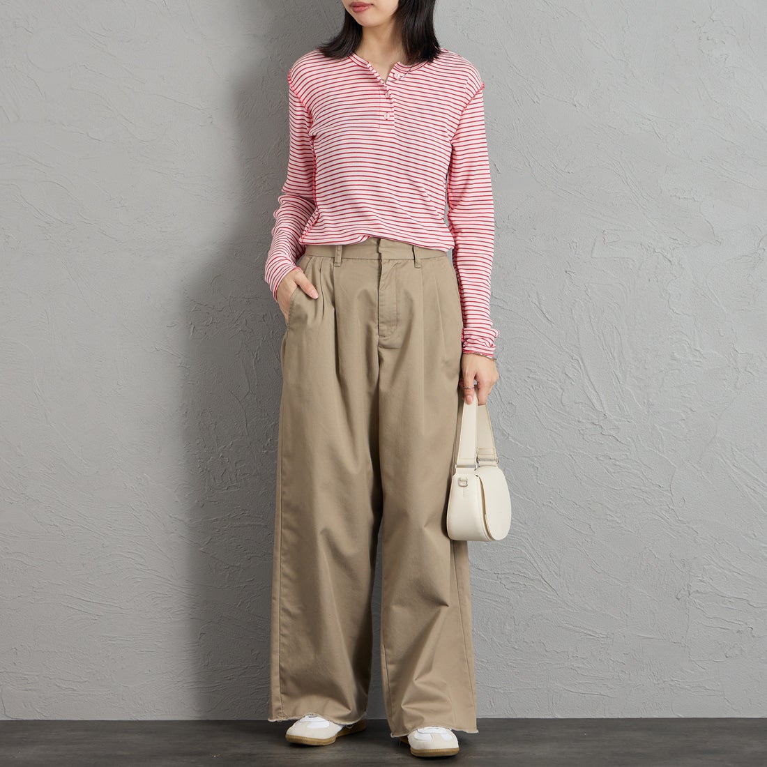 MEYAME [メヤメ] ボーダーソフトリブ ヘンリーネックプルオーバー [MEY-2503] PINK/RED &&モデル身長：162cm 着用サイズ：F&&