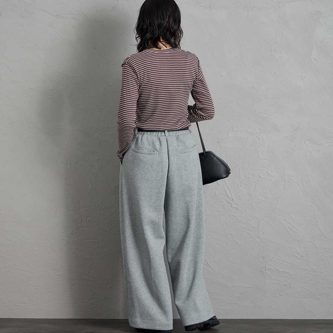 MEYAME [メヤメ] ボーダーソフトリブ ヘンリーネックプルオーバー [MEY-2503] BROWN/PINK &&モデル身長：160cm 着用サイズ：F&&