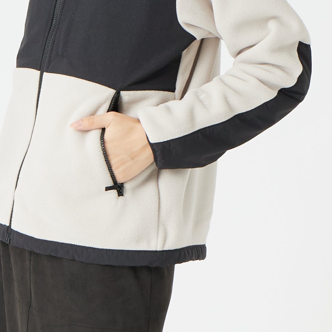THE NORTH FACE [ザ ノースフェイス] デナリジャケット [NAW62650] FK &&モデル身長：162cm 着用サイズ：M&&