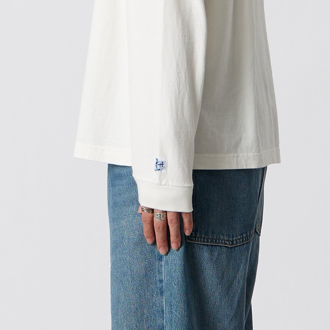 The Endless Summer [エンドレスサマー] TEAM ロゴロングスリーブTシャツ [1280-26774314] 07 WHITE &&モデル身長：177cm 着用サイズ：M&&