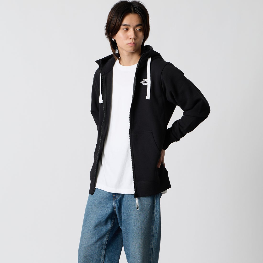THE NORTH FACE [ザ ノースフェイス] リアビューフルジップフーディ [NT62640] K &&モデル身長：177cm 着用サイズ：M&&