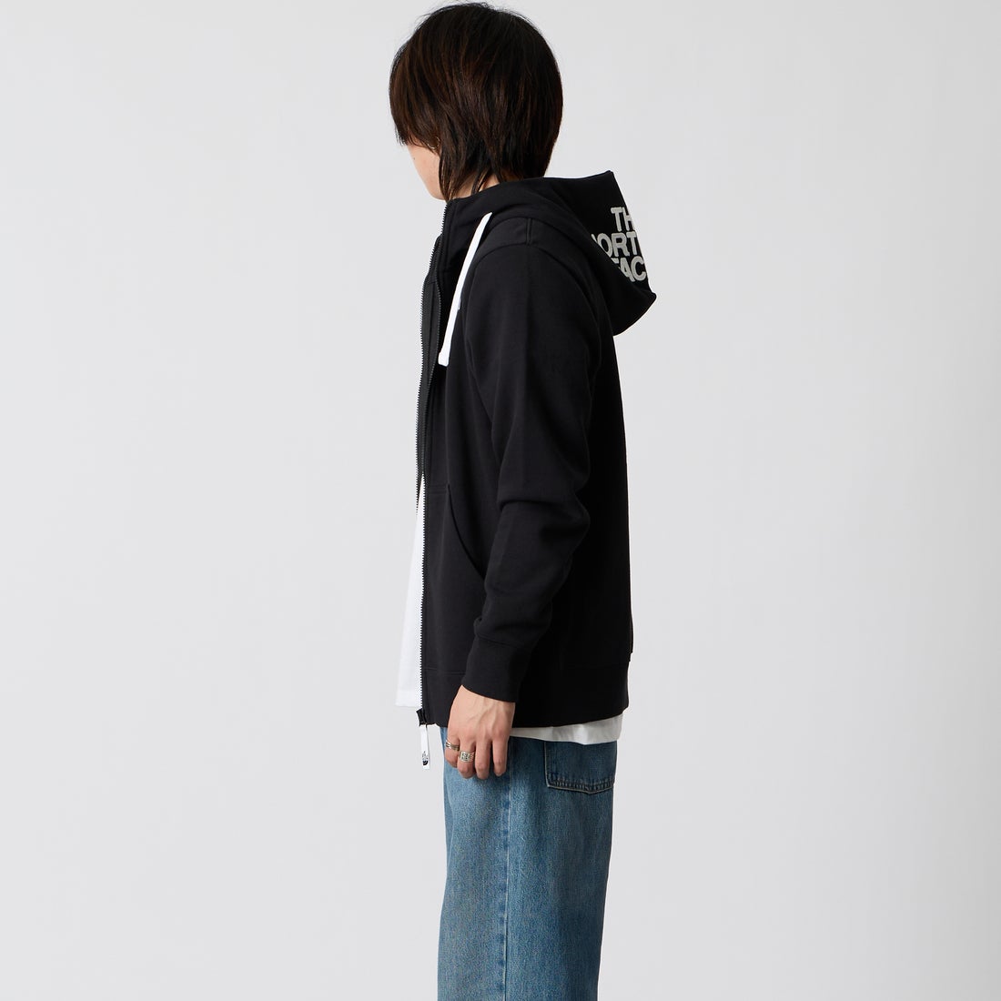 THE NORTH FACE [ザ ノースフェイス] リアビューフルジップフーディ [NT62640] K &&モデル身長：177cm 着用サイズ：M&&