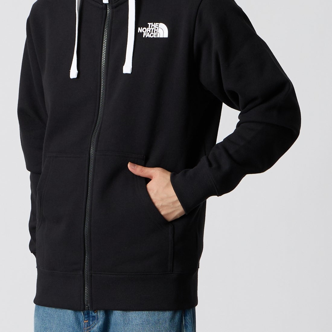 THE NORTH FACE [ザ ノースフェイス] リアビューフルジップフーディ [NT62640] K &&モデル身長：177cm 着用サイズ：M&&
