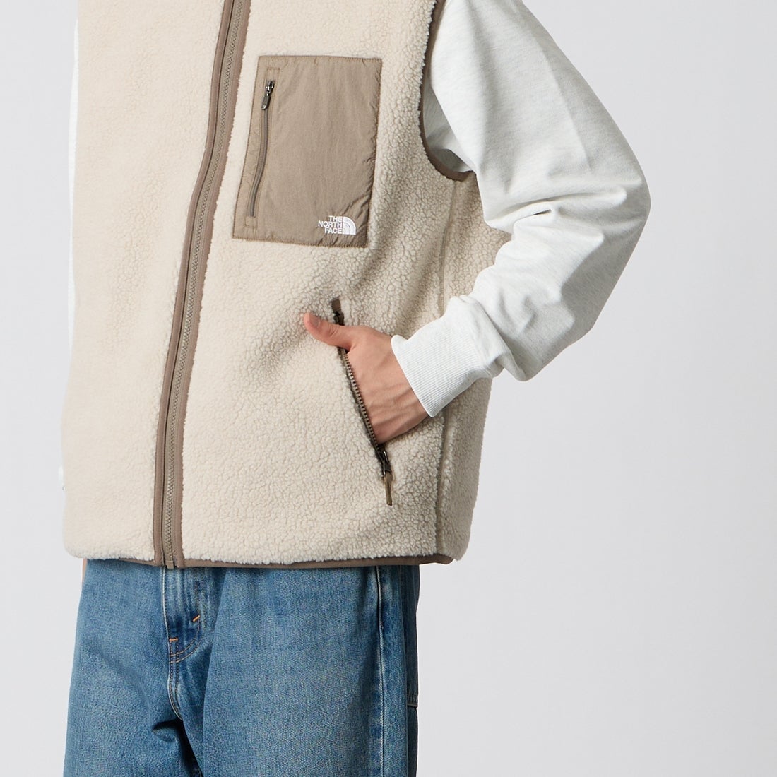 THE NORTH FACE [ザ ノースフェイス] リバーシブルエクストリームパイルフリースベスト [NP72537] FM &&モデル身長：177cm 着用サイズ：M&&