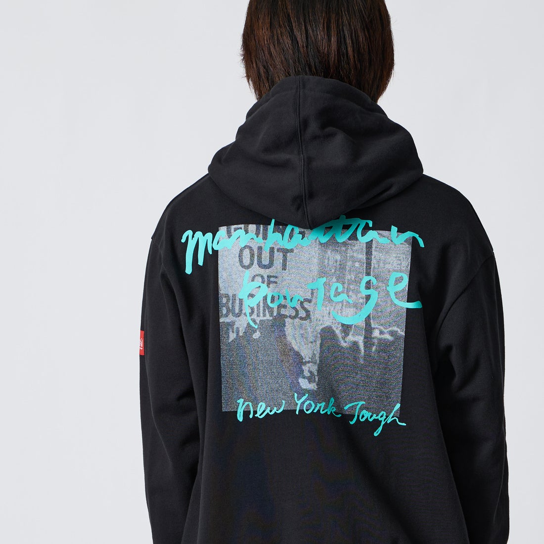 MANHATTAN PORTAGE [マンハッタンポーテージ] 別注 バックフォトプリント スウェットパーカー [26FWMP-IN88-JF] BLACK