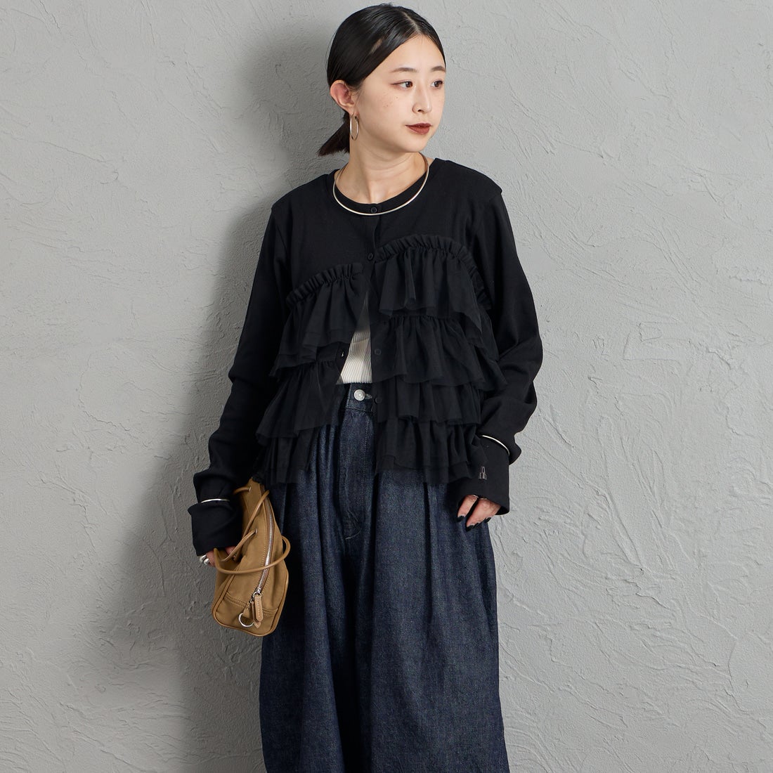 nenom [ネノム] チュールフリルドッキングカーディガン [NE26332015] 09 BLACK &&モデル身長：150cm 着用サイズ：&&