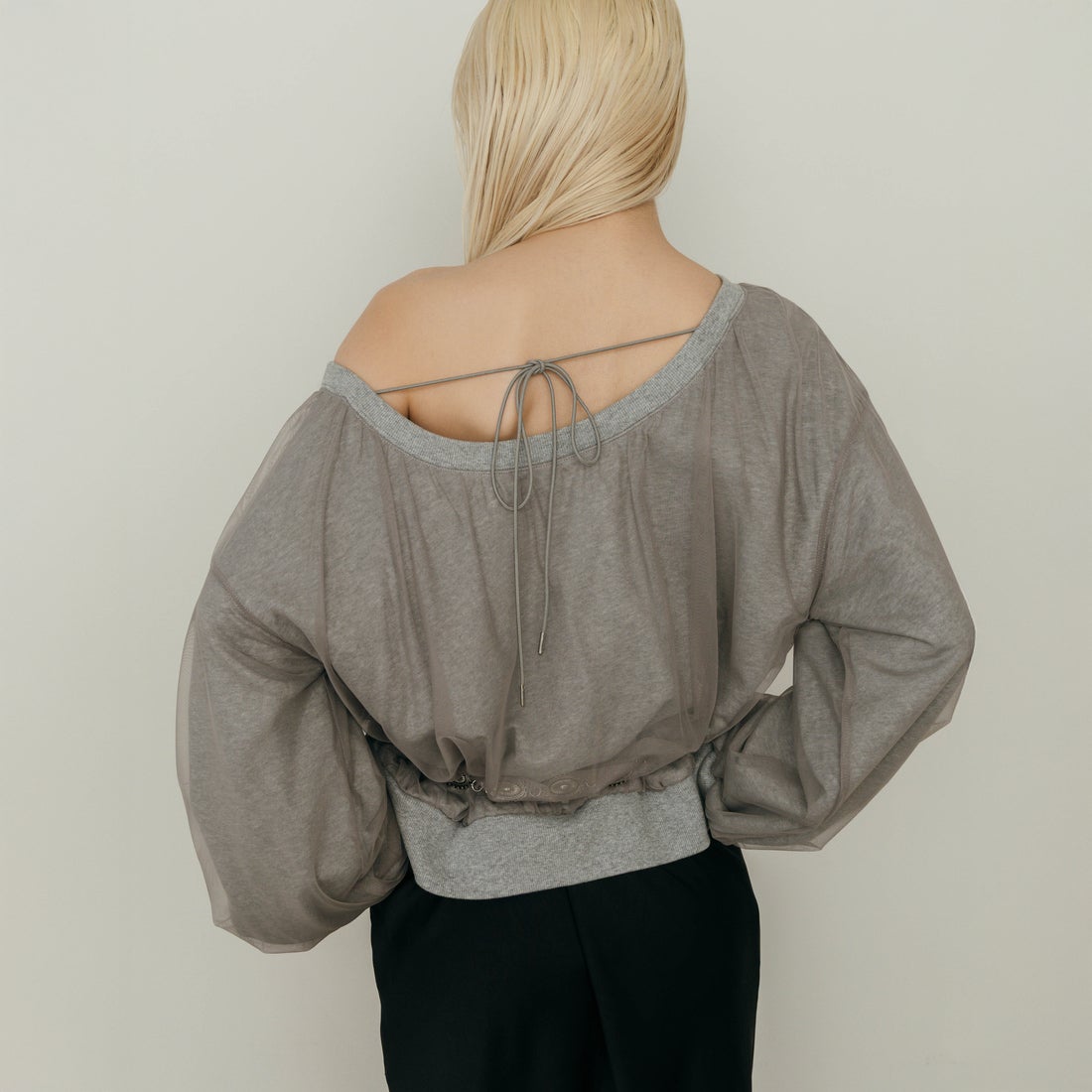 06 GRAY