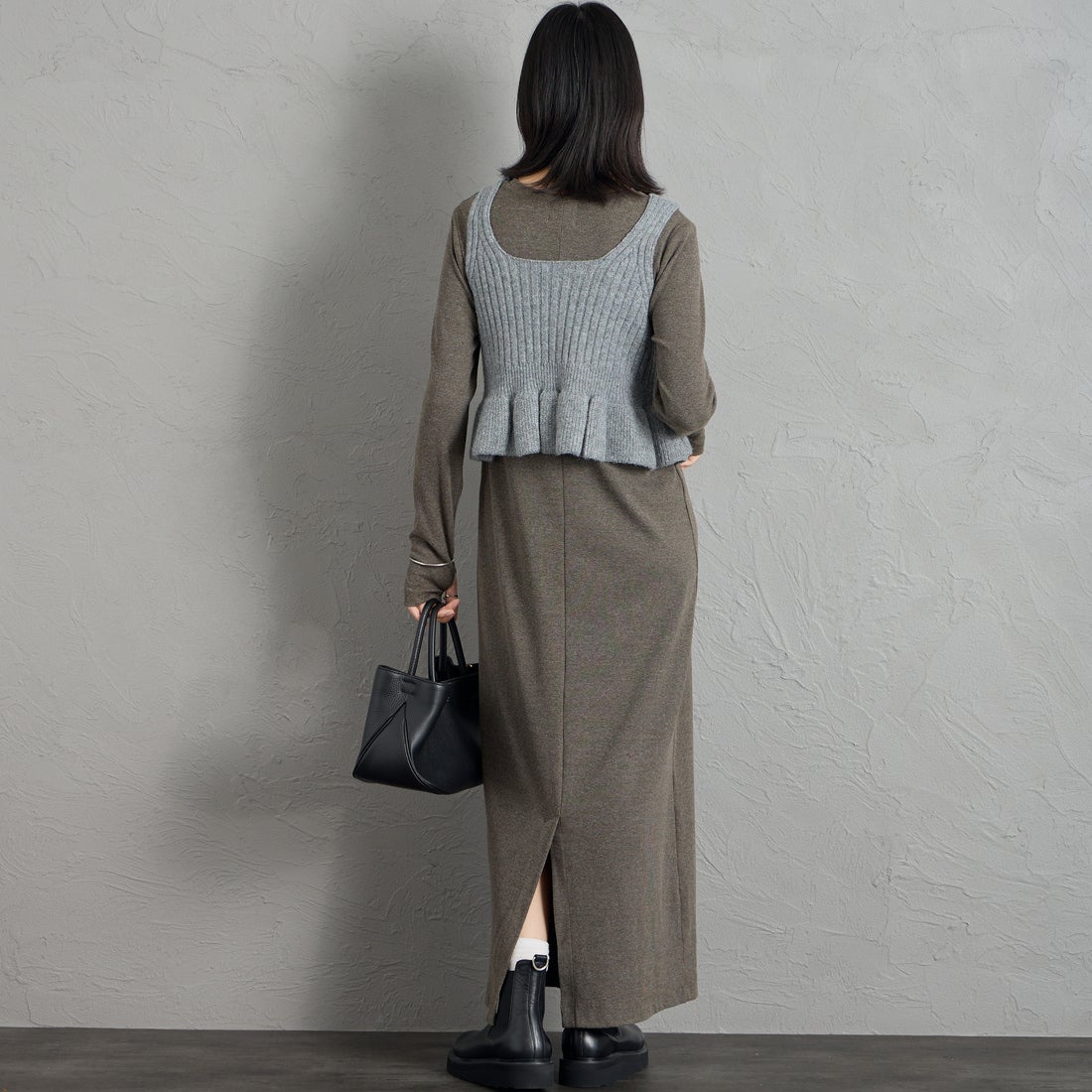 nenom [ネノム] 2WAY ペプラムカシュクールビスチェ [NE26331006] 07 GRAY &&モデル身長：162cm 着用サイズ：F&&