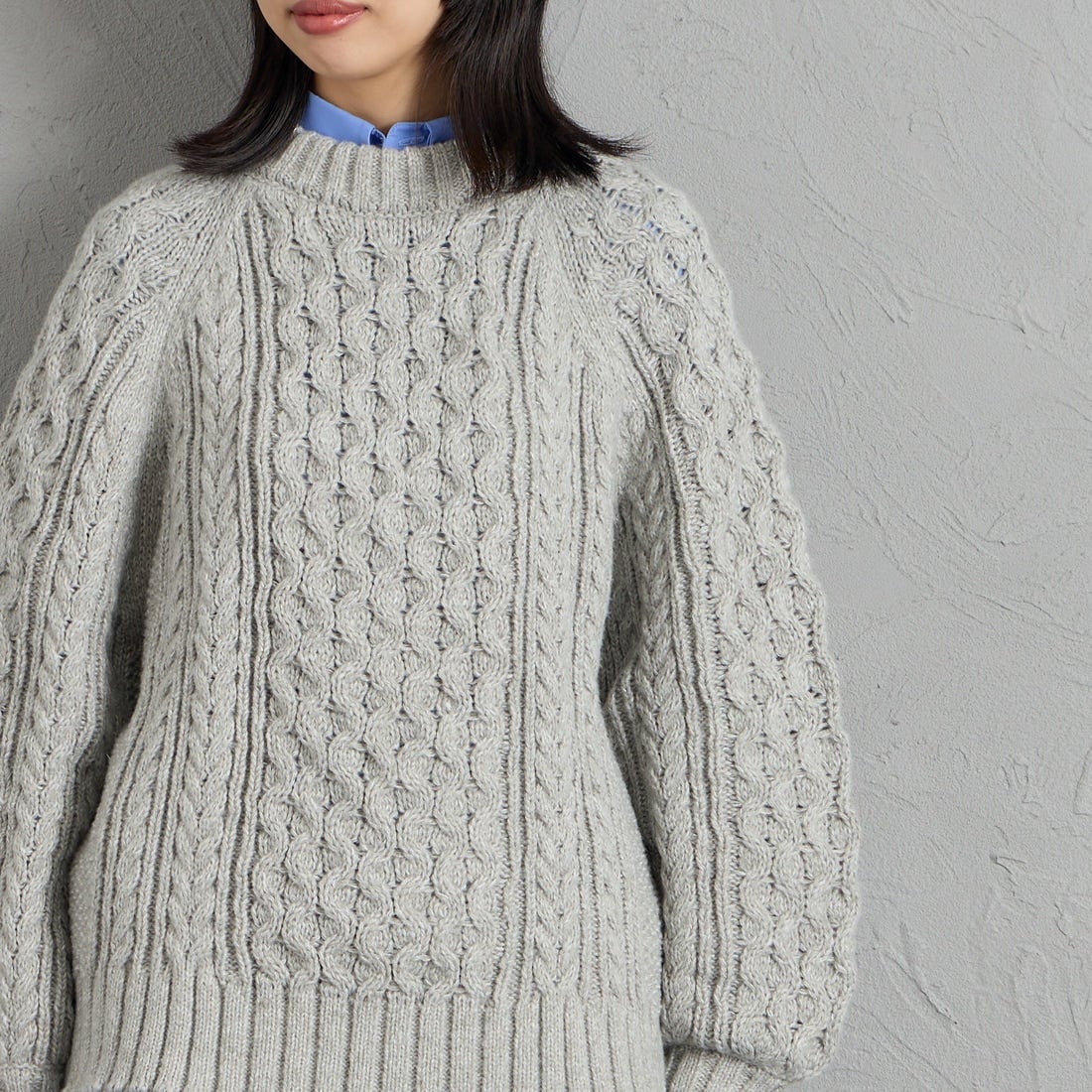 nenom [ネノム] ケーブルニットプルオーバー [NE26331016] 05 L.GRAY &&モデル身長：162cm 着用サイズ：F&&