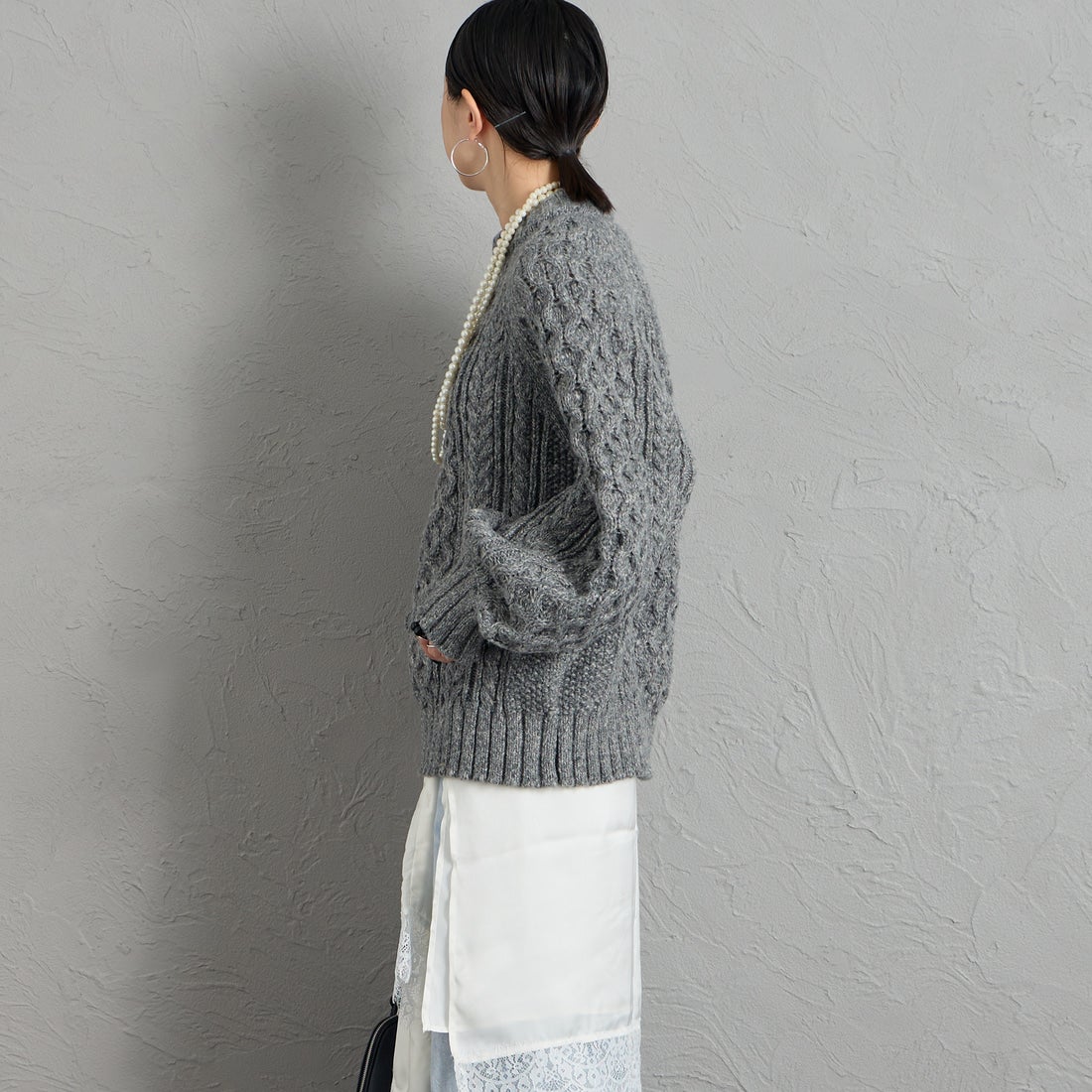 予約商品】nenom [ネノム] ケーブルニットプルオーバー [NE26331016
