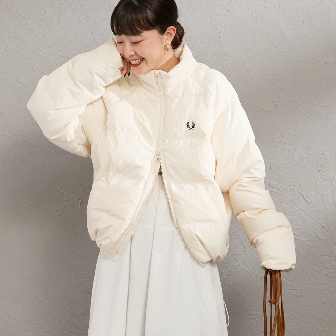560 ECRU&&モデル身長：150cm 着用サイズ：10&&