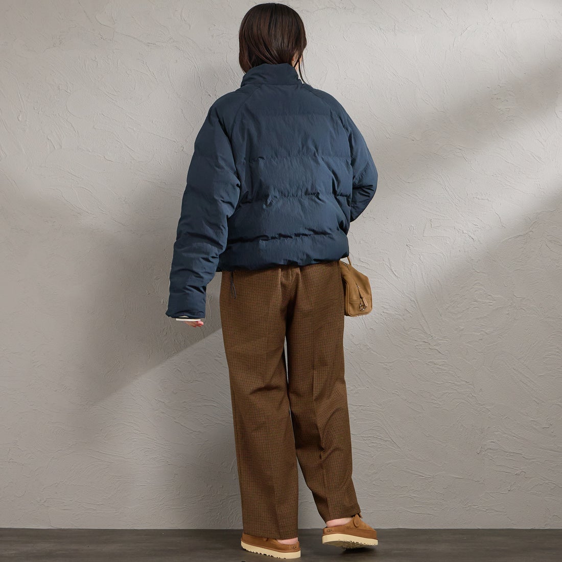 FRED PERRY [フレッドペリー] ラグランスリーブパデッドジャケット [J3104] 608 NAVY &&モデル身長：160cm 着用サイズ：10&&