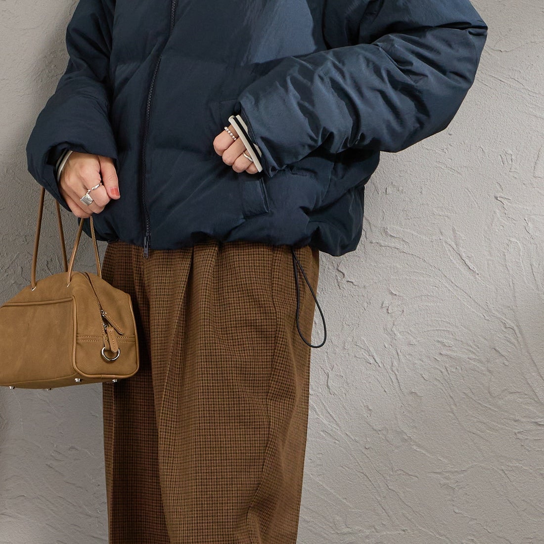 FRED PERRY [フレッドペリー] ラグランスリーブパデッドジャケット [J3104] 608 NAVY &&モデル身長：160cm 着用サイズ：10&&