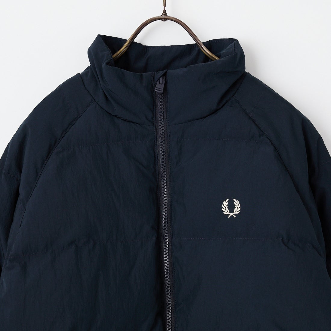 FRED PERRY [フレッドペリー] ラグランスリーブパデッドジャケット [J3104] 608 NAVY