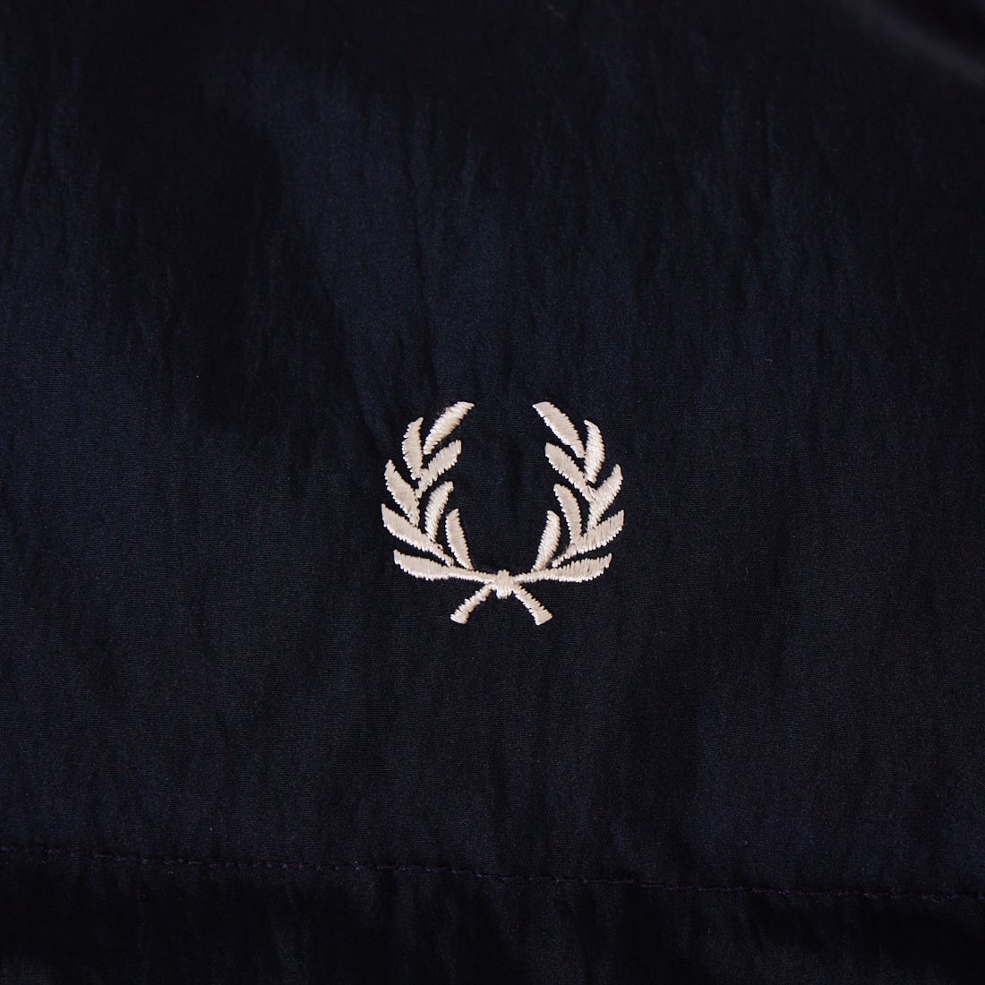 FRED PERRY [フレッドペリー] ラグランスリーブパデッドジャケット [J3104] 608 NAVY