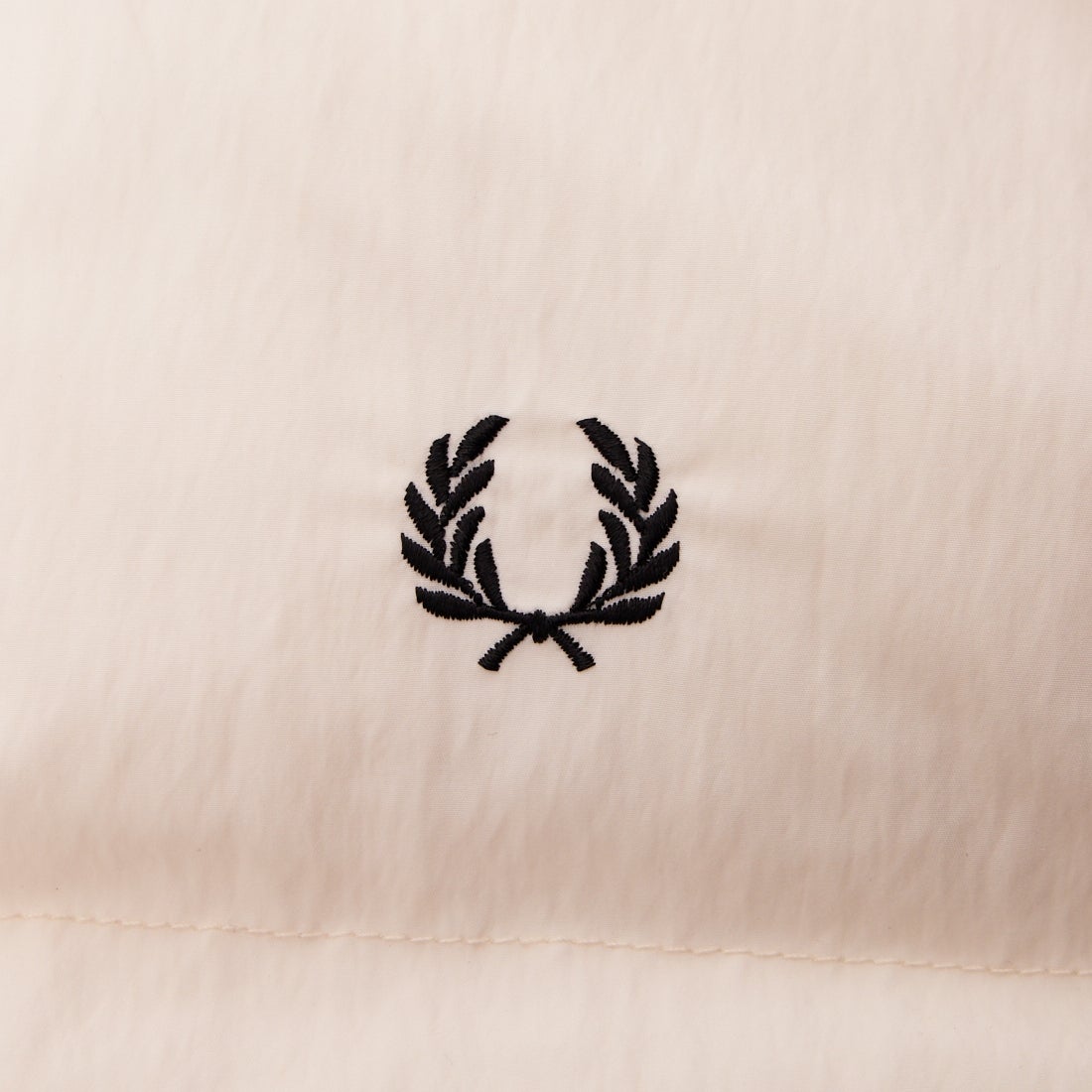 FRED PERRY [フレッドペリー] ラグランスリーブパデッドジャケット [J3104] 560 ECRU